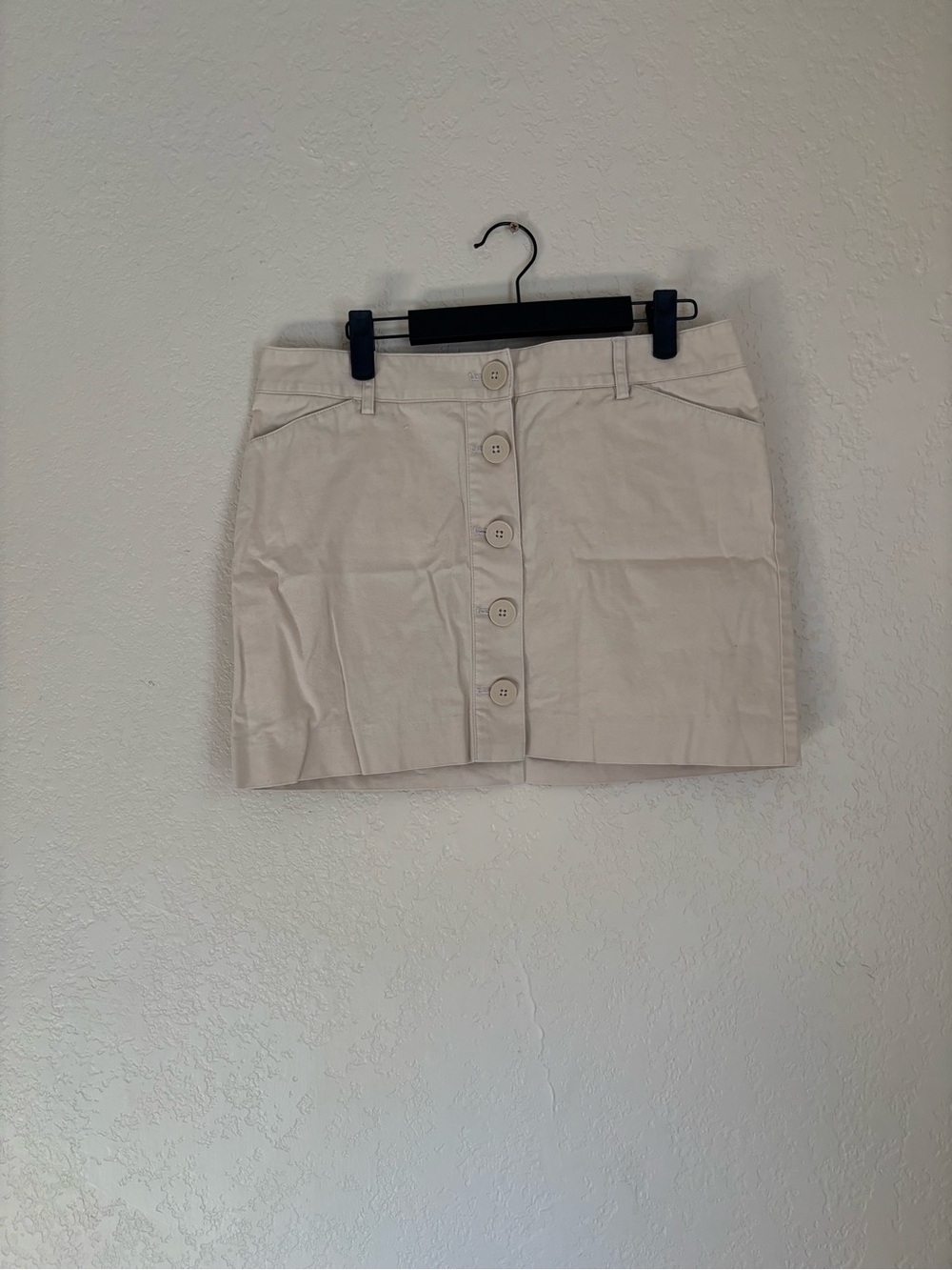 Express Cream Button-Front Mini Skirt